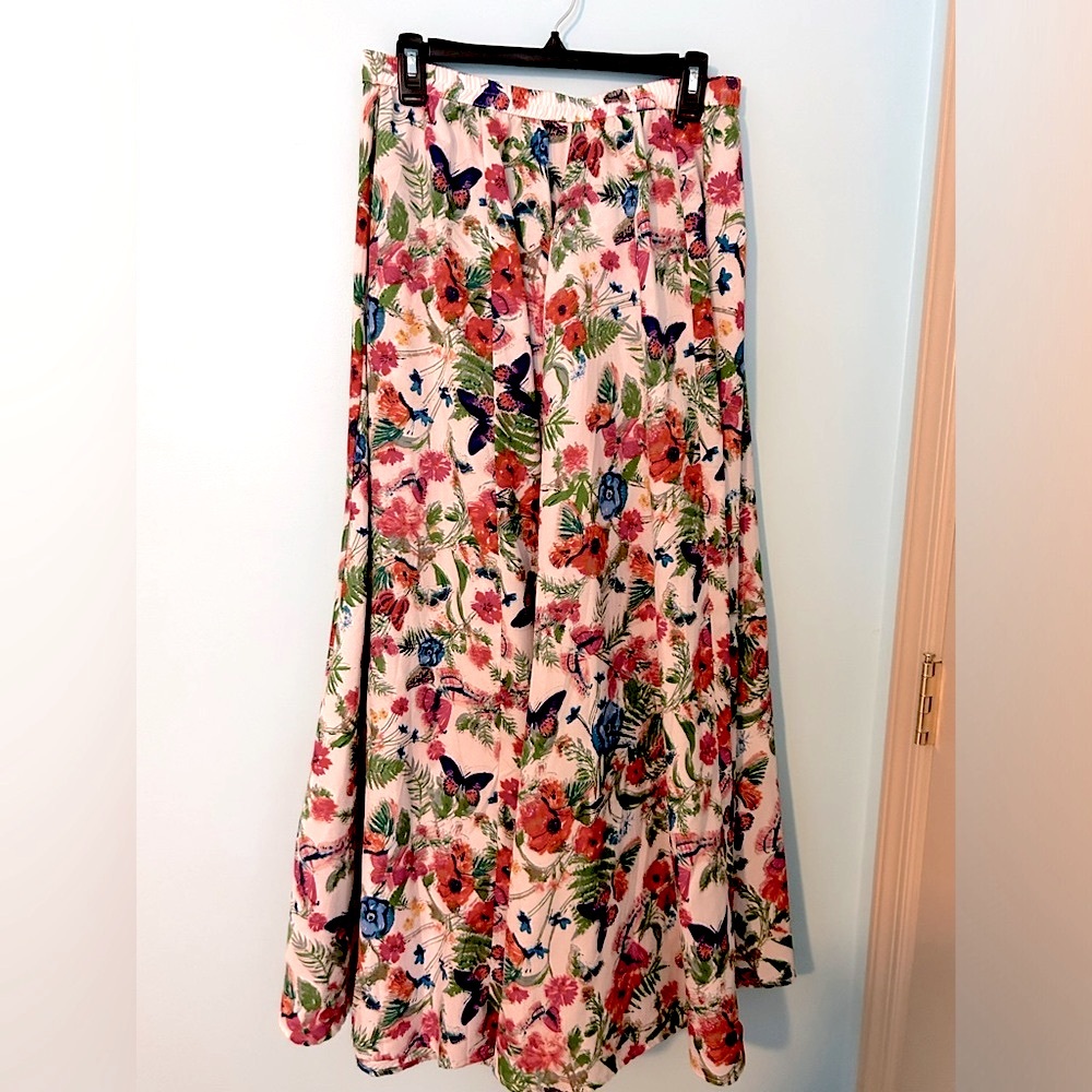 Cupio Flowy Butterfly Maxi Skirt